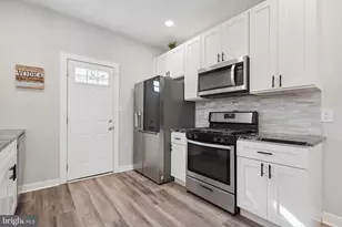 1626 Conlyn St, Philadelphia, PA 19141 - Photo 6