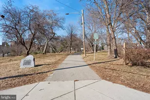 1626 Conlyn St, Philadelphia, PA 19141 - Photo 36