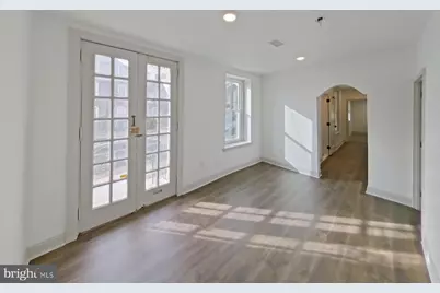 201 Rochelle Avenue, Philadelphia, PA 19128 - Photo 6