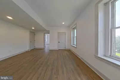 201 Rochelle Avenue, Philadelphia, PA 19128 - Photo 26