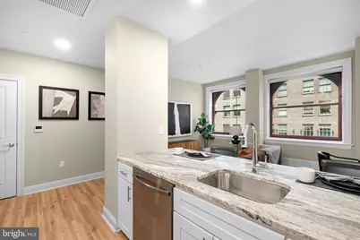 1420 Chestnut Street #206, Philadelphia, PA 19102 - Photo 12