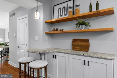 729 Tasker Street, Philadelphia, PA 19148 - Photo 16