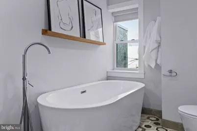 729 Tasker Street, Philadelphia, PA 19148 - Photo 24