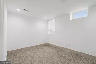 1913 W Montgomery Ave, Philadelphia, PA 19121 - Photo 14