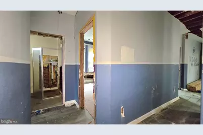 902 S 47th Street, Philadelphia, PA 19143 - Photo 32