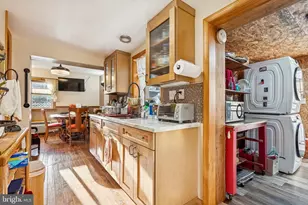 2518 Edgemont St, Philadelphia, PA 19125 - Photo 8