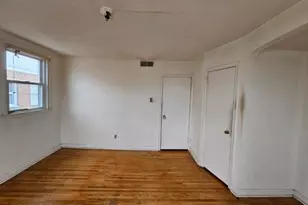 8127 Farnsworth St, Philadelphia, PA 19152 - Photo 16