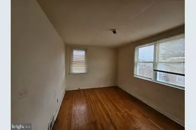 8127 Farnsworth Street, Philadelphia, PA 19152 - Photo 12