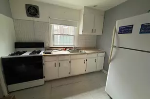 2216 Watkins St, Philadelphia, PA 19145 - Photo 4