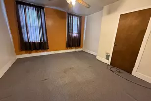 2216 Watkins St, Philadelphia, PA 19145 - Photo 6