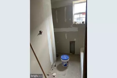 1924 W Westmoreland Street, Philadelphia, PA 19140 - Photo 10