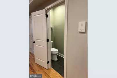 235 Pine Street #3RD FL, Philadelphia, PA 19106 - Photo 6