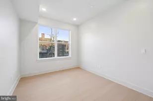 5521 Wayne Ave, Philadelphia, PA 19144 - Photo 12