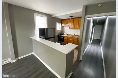 635 W York Street #3RD FL, Philadelphia, PA 19133 - Photo 8