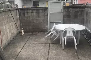 328 Fitzgerald St, Philadelphia, PA 19148 - Photo 8