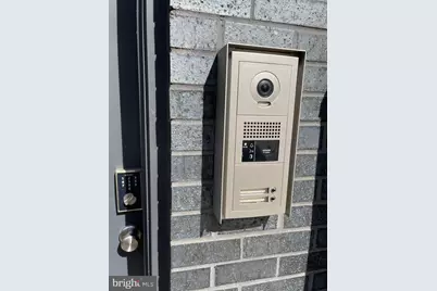 833 N 15th Street #C, Philadelphia, PA 19130 - Photo 4