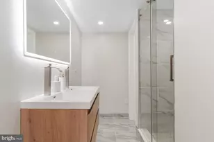 1203 Moore St, Philadelphia, PA 19148 - Photo 20