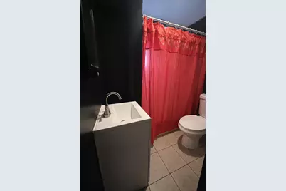 2431 N Lawrence Street, Philadelphia, PA 19133 - Photo 8
