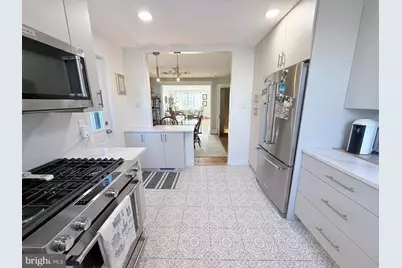 3463 W Queen Lane, Philadelphia, PA 19129 - Photo 6