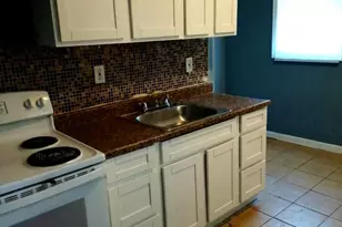 5720 Leonard St, Philadelphia, PA 19149 - Photo 8