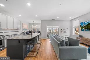 2401 Bainbridge St, Philadelphia, PA 19146 - Photo 16