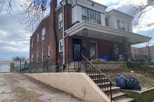 6833 Cottage St, Philadelphia, PA 19135 - Photo 2