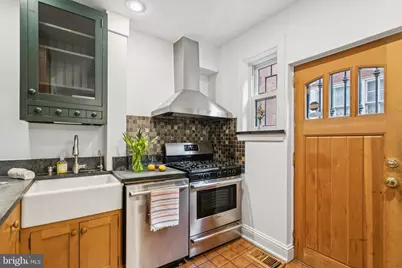 2126 Saint James Place, Philadelphia, PA 19103 - Photo 14