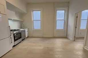 2039 Green St, Philadelphia, PA 19130 - Photo 12