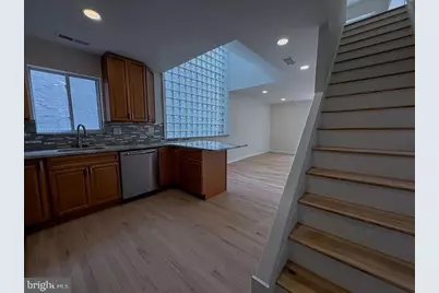 2036 Wallace Street #UNIT 2/3R, Philadelphia, PA 19130 - Photo 2