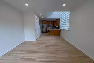 2036 Wallace St, Philadelphia, PA 19130 - Photo 14