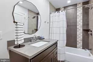 1252 S 27th St, Philadelphia, PA 19146 - Photo 20