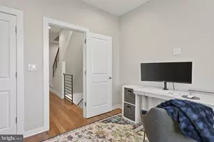 1252 S 27th St, Philadelphia, PA 19146 - Photo 22