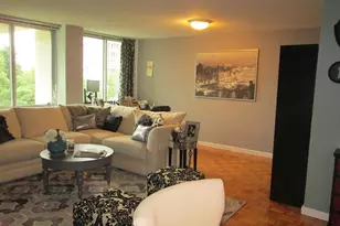 604 S Washington Square, Philadelphia, PA 19106 - Photo 2