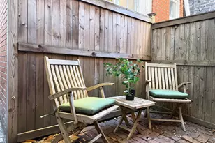 2131 Delancey Pl, Philadelphia, PA 19103 - Photo 12