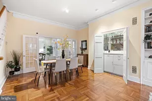 2131 Delancey Pl, Philadelphia, PA 19103 - Photo 6