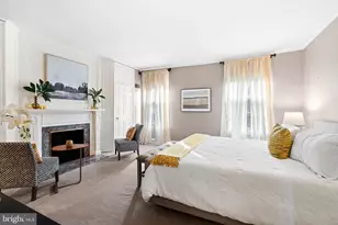 2131 Delancey Pl, Philadelphia, PA 19103 - Photo 24