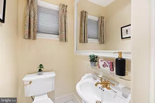 2131 Delancey Pl, Philadelphia, PA 19103 - Photo 18