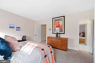 2131 Delancey Pl, Philadelphia, PA 19103 - Photo 30