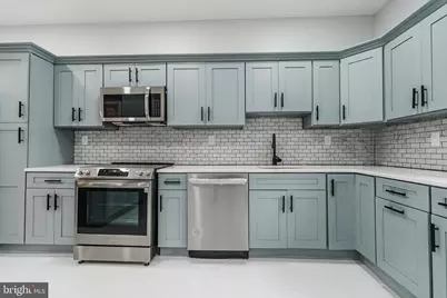 1932 E Moyamensing Avenue, Philadelphia, PA 19148 - Photo 10