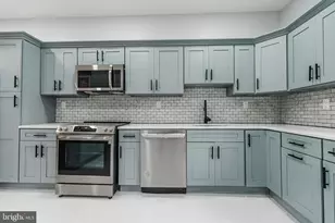 1932 E Moyamensing Ave, Philadelphia, PA 19148 - Photo 10