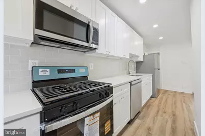 2043 S Redfield Street, Philadelphia, PA 19143 - Photo 14