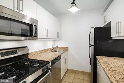 219 S 18th Street #1121, Philadelphia, PA 19103 - Photo 8