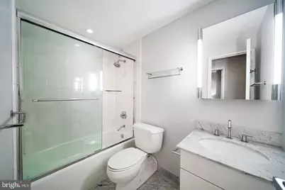 219 S 18th Street #1121, Philadelphia, PA 19103 - Photo 14