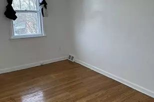 1215 Englewood St, Philadelphia, PA 19111 - Photo 10