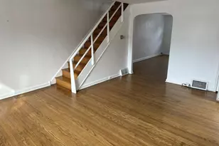 1215 Englewood St, Philadelphia, PA 19111 - Photo 6