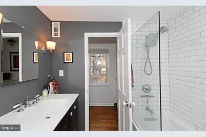 212 Carpenter Street #C, Philadelphia, PA 19147 - Photo 24