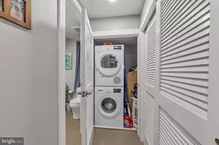 1142 Crease St, Philadelphia, PA 19125 - Photo 8