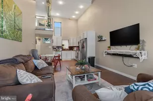 1142 Crease St, Philadelphia, PA 19125 - Photo 6