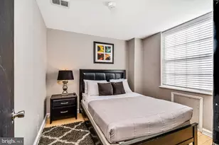 2135 Walnut St, Philadelphia, PA 19103 - Photo 2