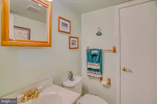 9018 Wesleyan Rd, Philadelphia, PA 19136 - Photo 34